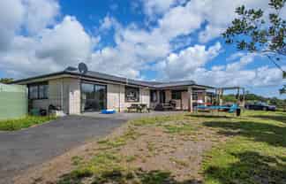 32  Tudehope Road, Ruatangata