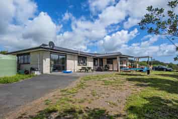 32  Tudehope Road, Ruatangata