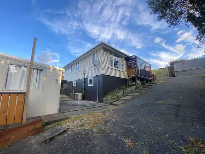 28 McInnes Avenue, Kamo