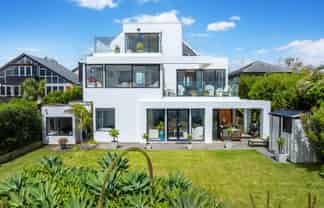 2/138 Clovelly Road, Bucklands Beach