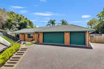 13 Guernsey Place, Grandview Heights