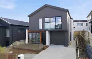 45 Kumukumu Road, Long Bay