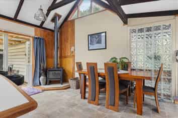 280 Kaitaringa Road, Aria