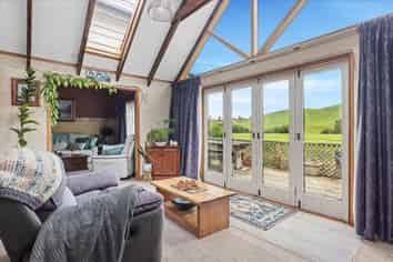 280 Kaitaringa Road, Aria