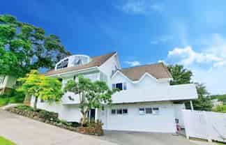 2/21 Kelvin Road, Remuera