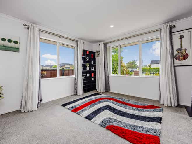 31 Black Beech Crescent, Takanini