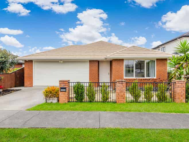 31 Black Beech Crescent, Takanini