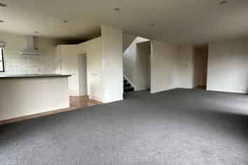 2/286 Richardson Road, Mount Roskill