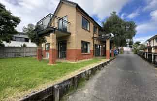 2/286 Richardson Road, Mount Roskill