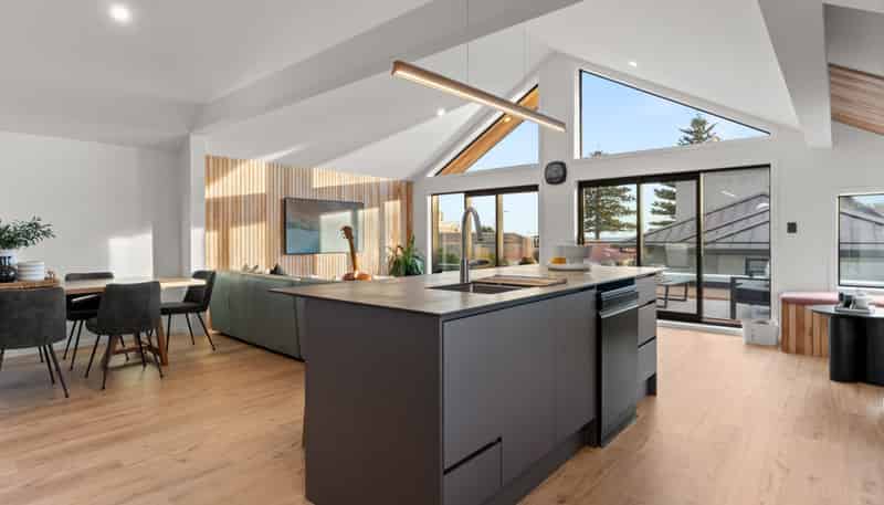 56B Marine Parade, Mount Maunganui