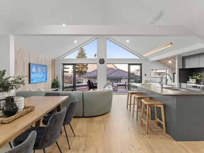 56B Marine Parade, Mount Maunganui