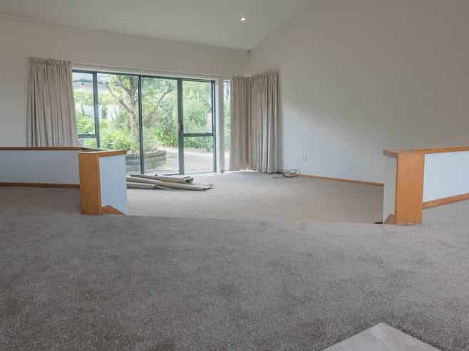 2 Sharples Place, Somerville