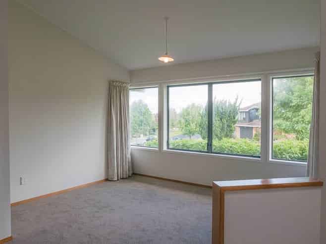 2 Sharples Place, Somerville