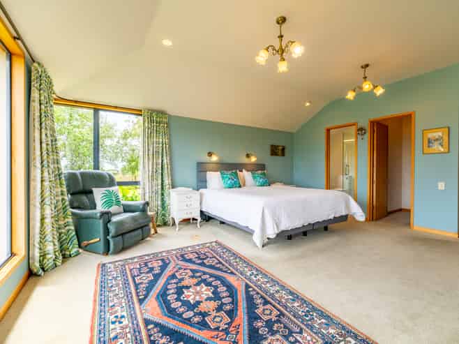 251 Pages Road, Gleniti