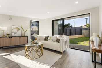 30 Tawa Crescent, Manurewa