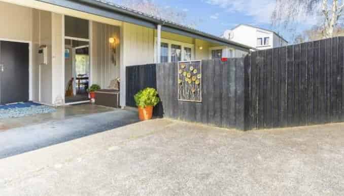 47 Hamilton Drive, Waiuku