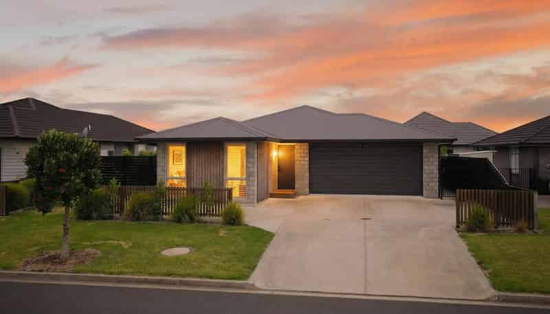 12 Te Kio Crescent, Papamoa