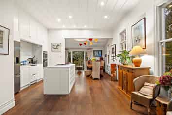 104 Bassett Road, Remuera