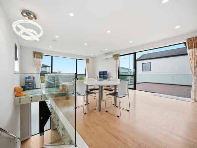 18 Cavalli Road, Long Bay