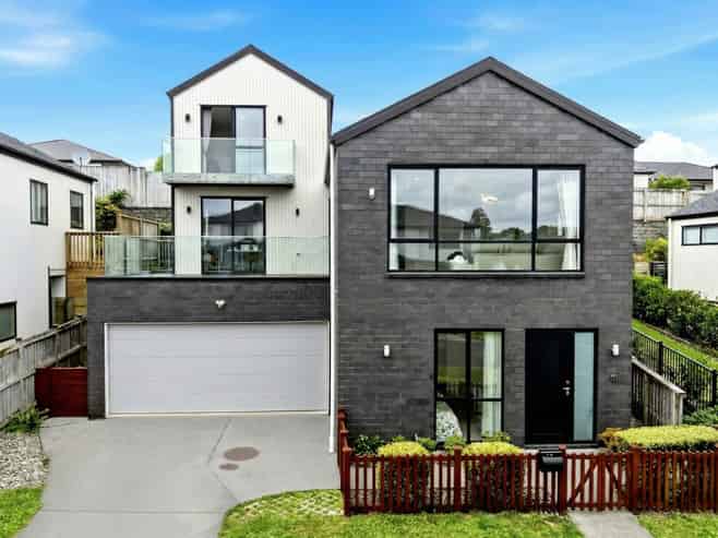 18 Cavalli Road, Long Bay