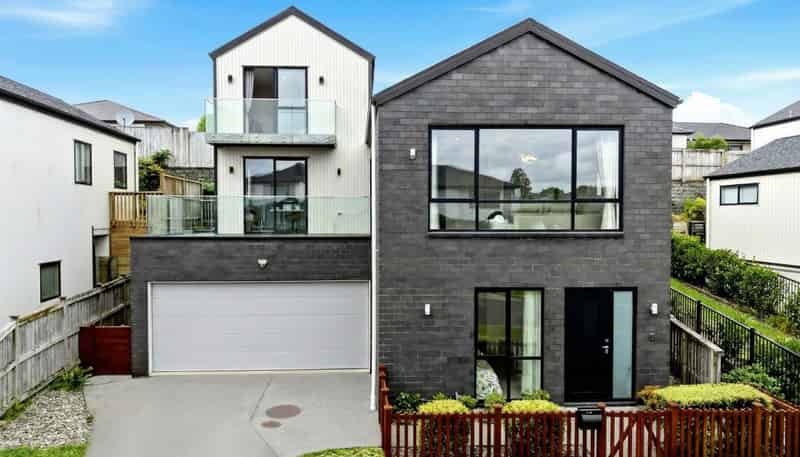 18 Cavalli Road, Long Bay