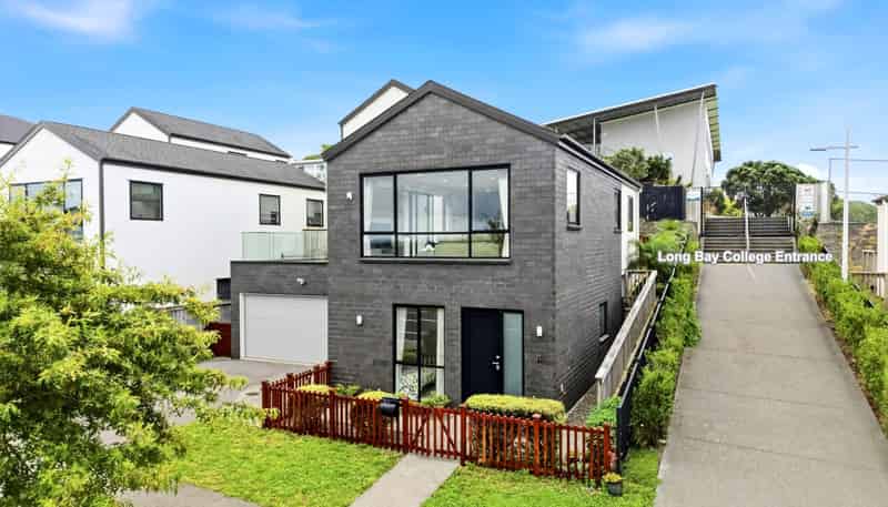 18 Cavalli Road, Long Bay