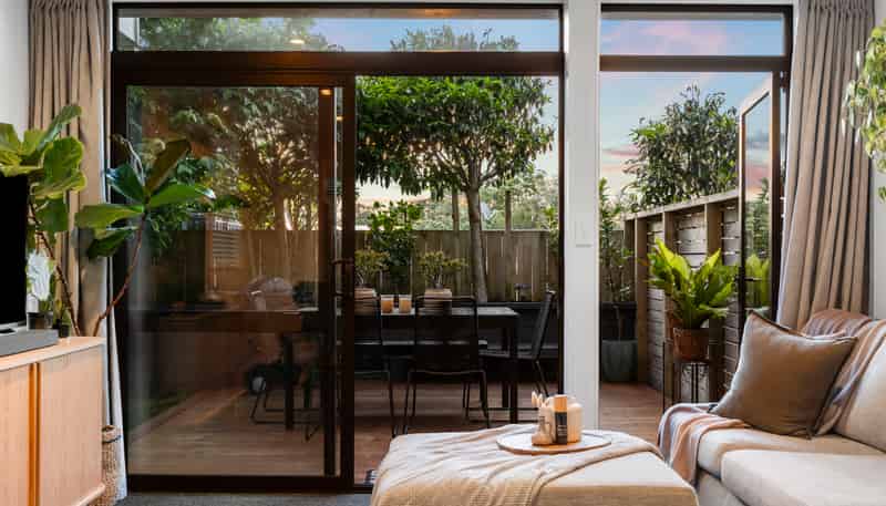 12/15 Chivalry Road, Glenfield