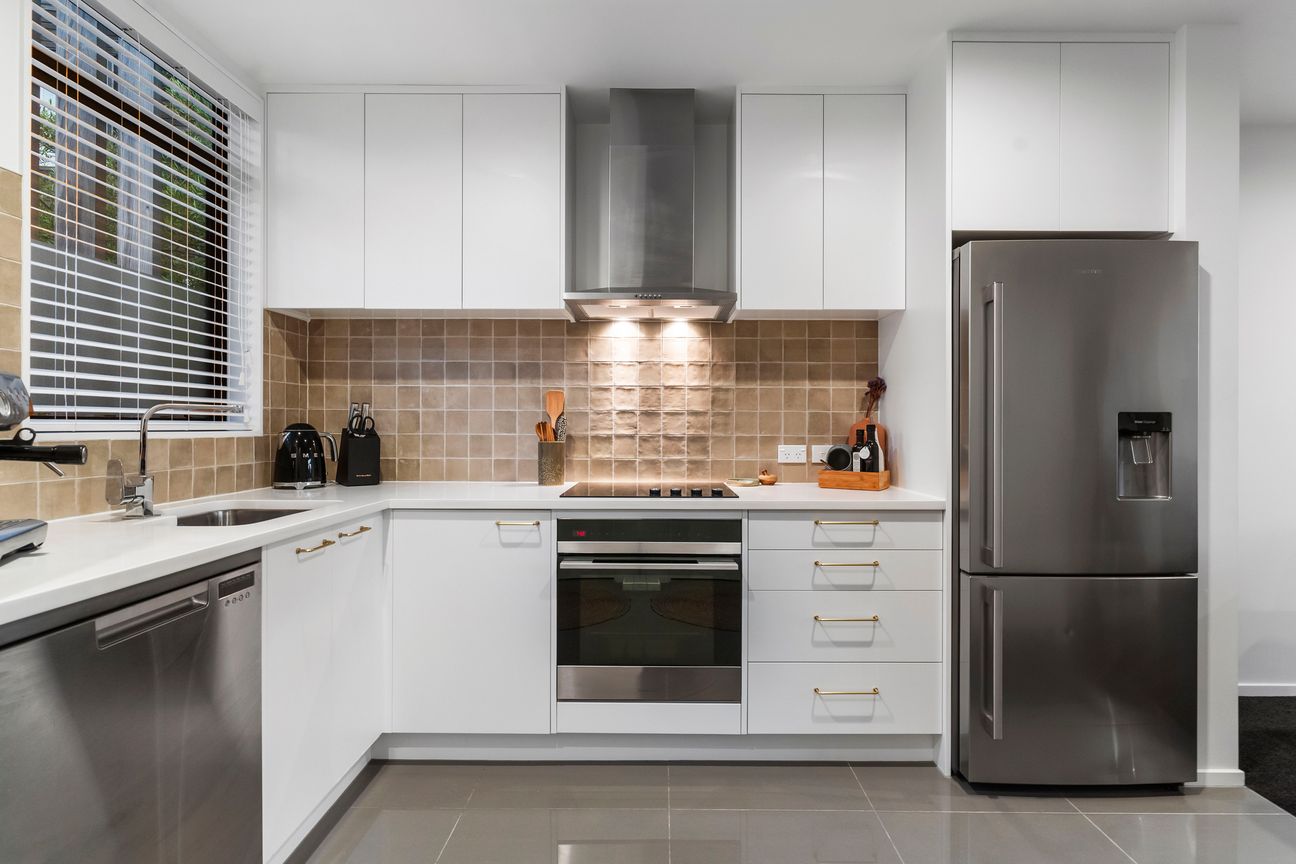 Priced to Sell - $750,000 - Vista 5