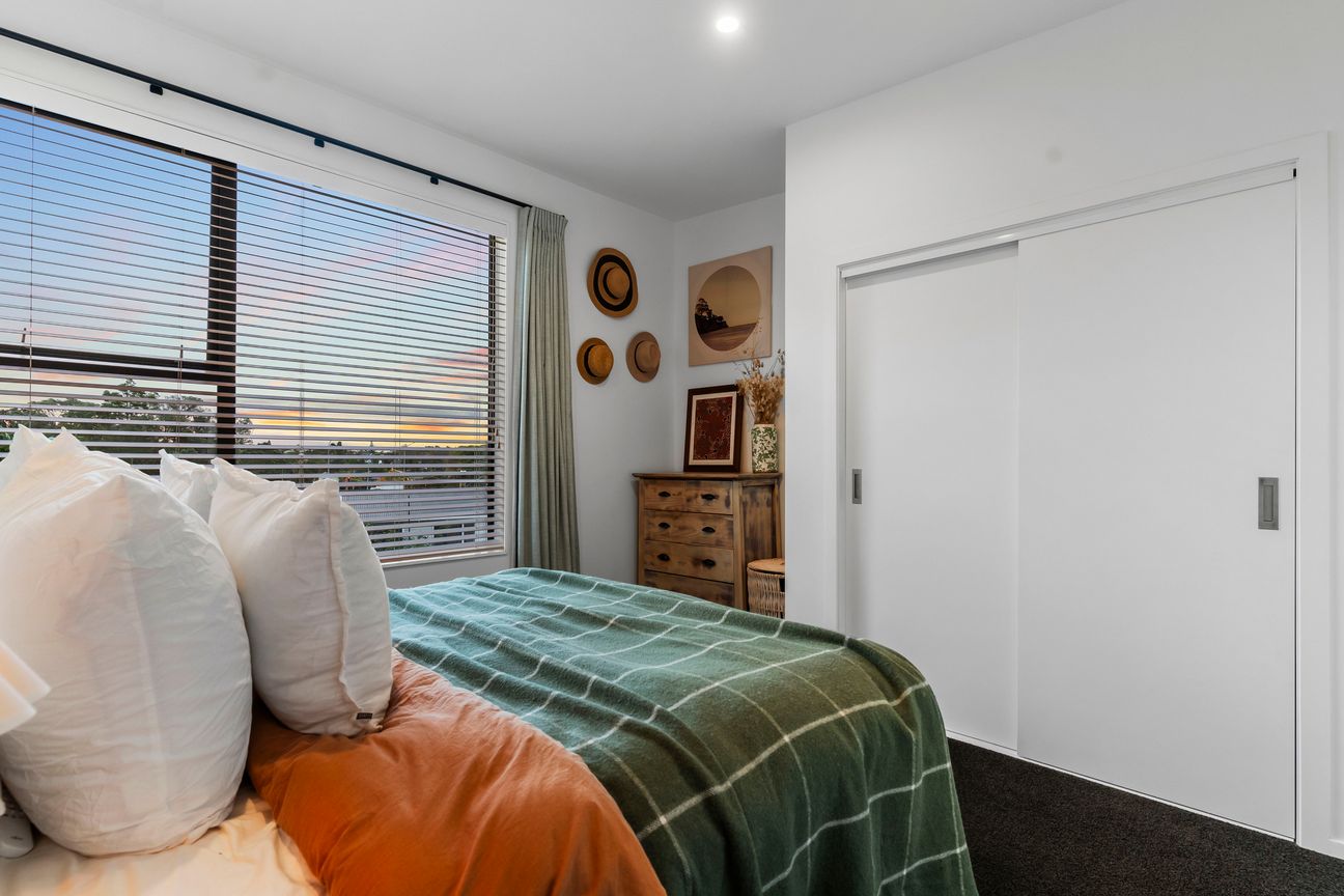 Priced to Sell - $750,000 - Altro