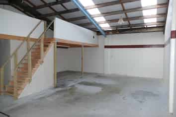 Affordable Storage/Warehouse in Central Sydenham