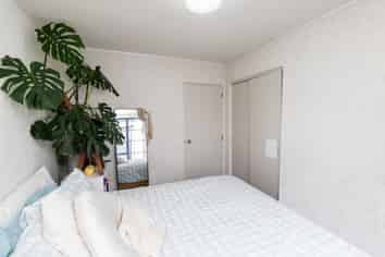 10/169 Whites Line East, Waiwhetu