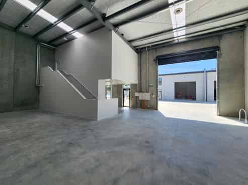 Modern industrial unit