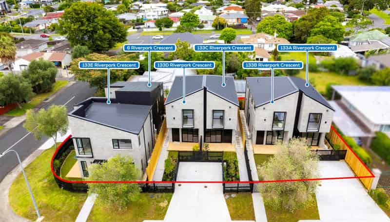 133A -133E Riverpark Crescent, Henderson