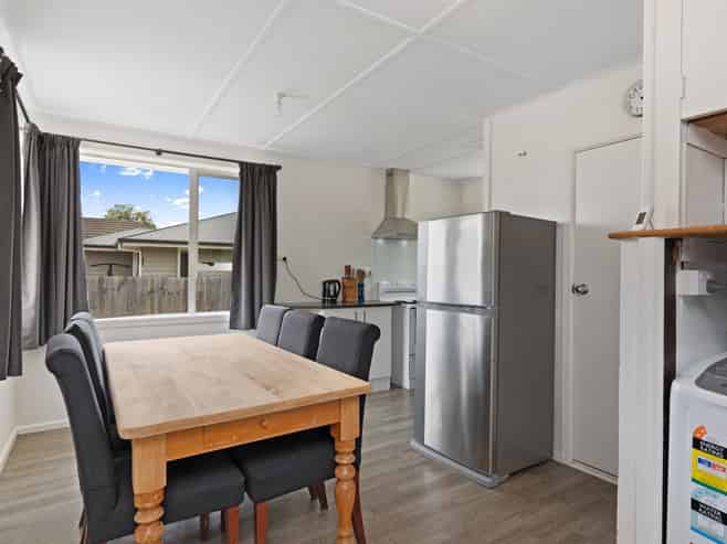 20 Orontes Street, Shirley