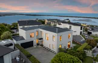 65 Glenstrae Road, Redcliffs