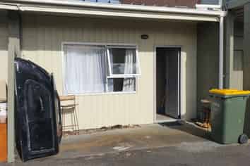 6/9 Springs Road, Parakai