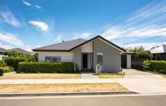 49 Youngberry Drive, Richmond