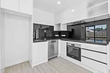 10/13 Kimpton Road, Papatoetoe