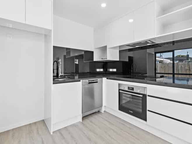 10/13 Kimpton Road, Papatoetoe