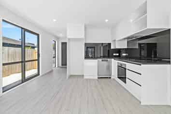 10/13 Kimpton Road, Papatoetoe