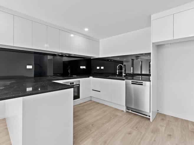 11/13 Kimpton Road, Papatoetoe