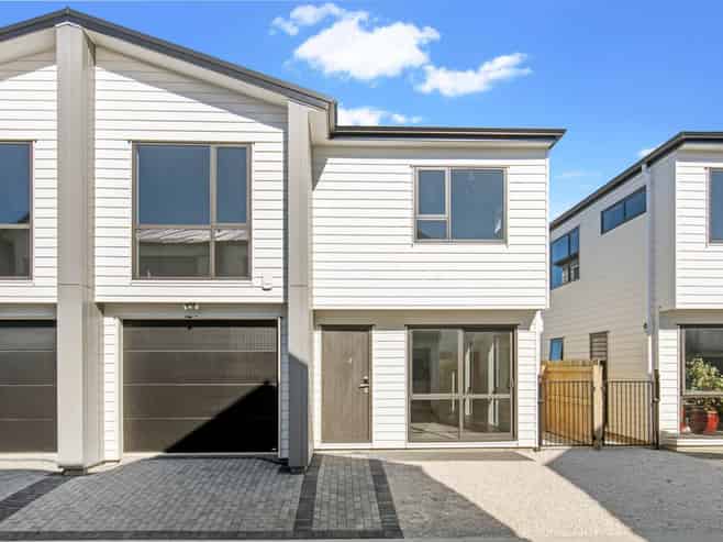 12/13 Kimpton Road, Papatoetoe