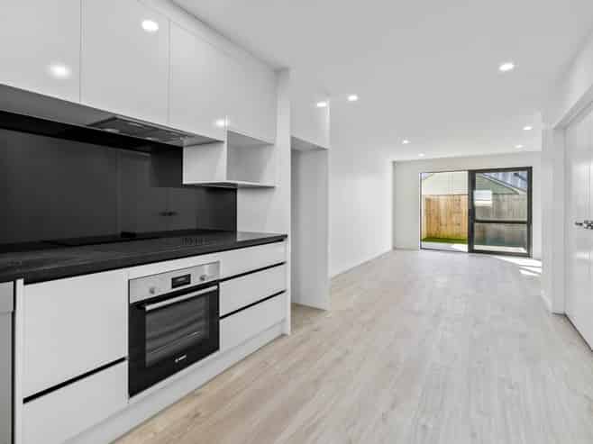 11C Kimpton Road, Papatoetoe