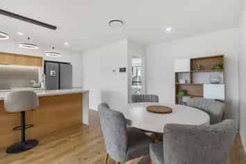 25 Desalt Drive, Hobsonville