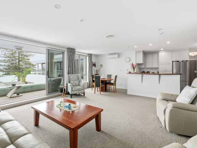 408/36 Victoria Road, Mount Maunganui