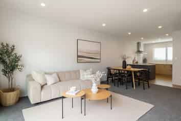 6 Ruakiwi Road, Hamilton Lake