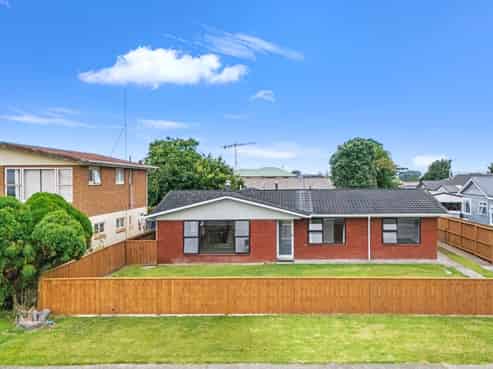 61 College Road, Edgecumbe