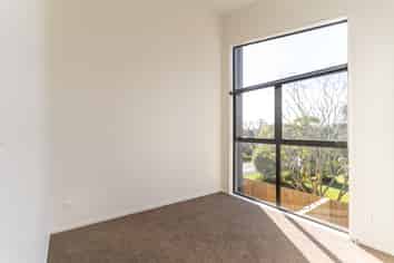 6 Rangimarie Close, Papakura