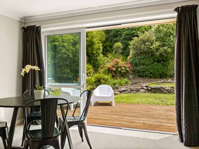 2 Rona Street, Saint Kilda