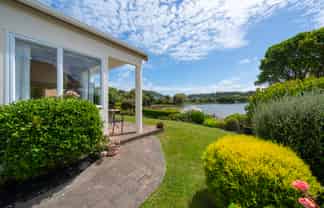 4 Lakeside Villas, Whitby